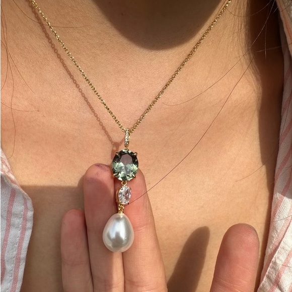 Golden Oval Cut Pearl & Peridot Pendant Necklace 925 Sterling Silver - Picture 3 of 5